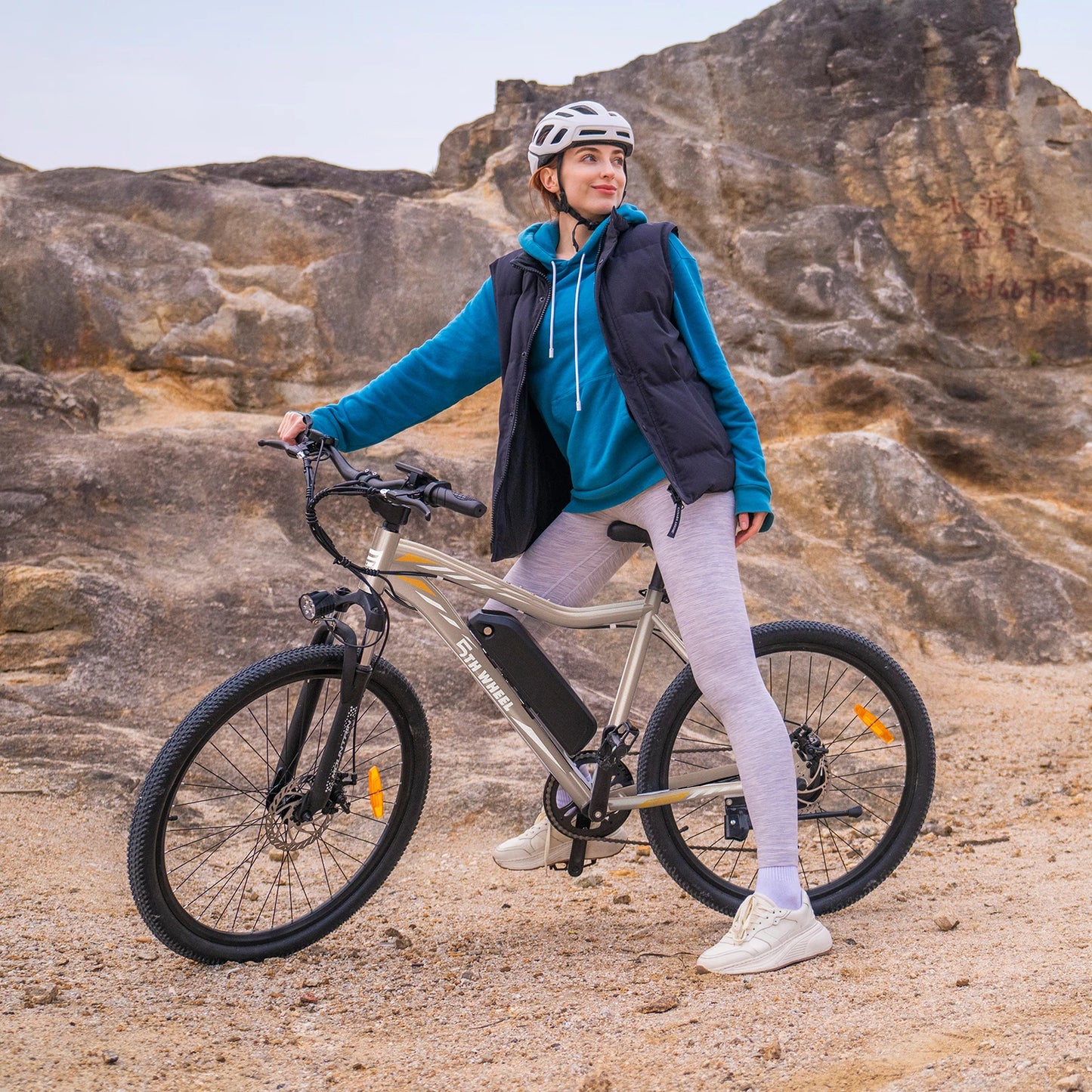 5TH WHEEL AB17 Electric Bike With Front Suspension HighDefinition LongRangeDisplay