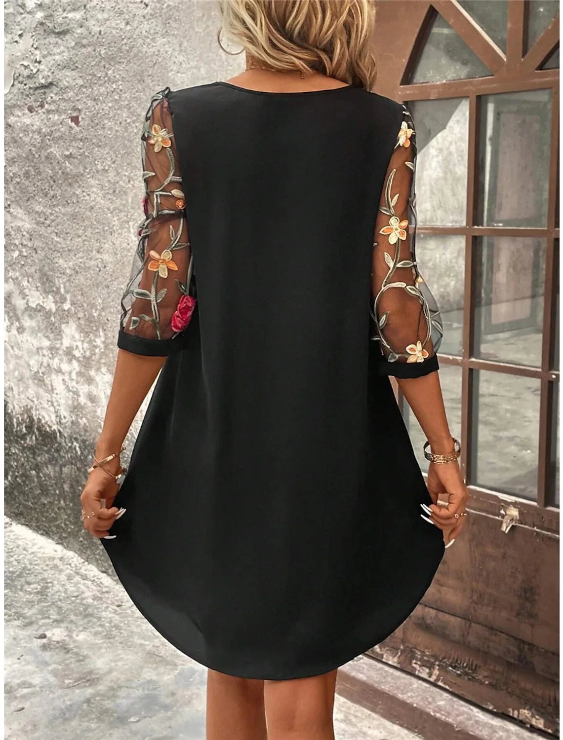 Women Perspective Printed Mid Sleeve Round Neck Dress