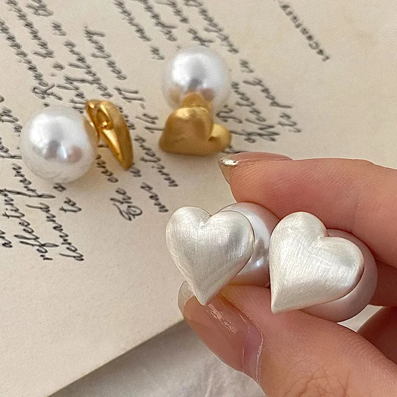 Minimalist Pearl 925 Sterling Silver Heart Stud Earrings