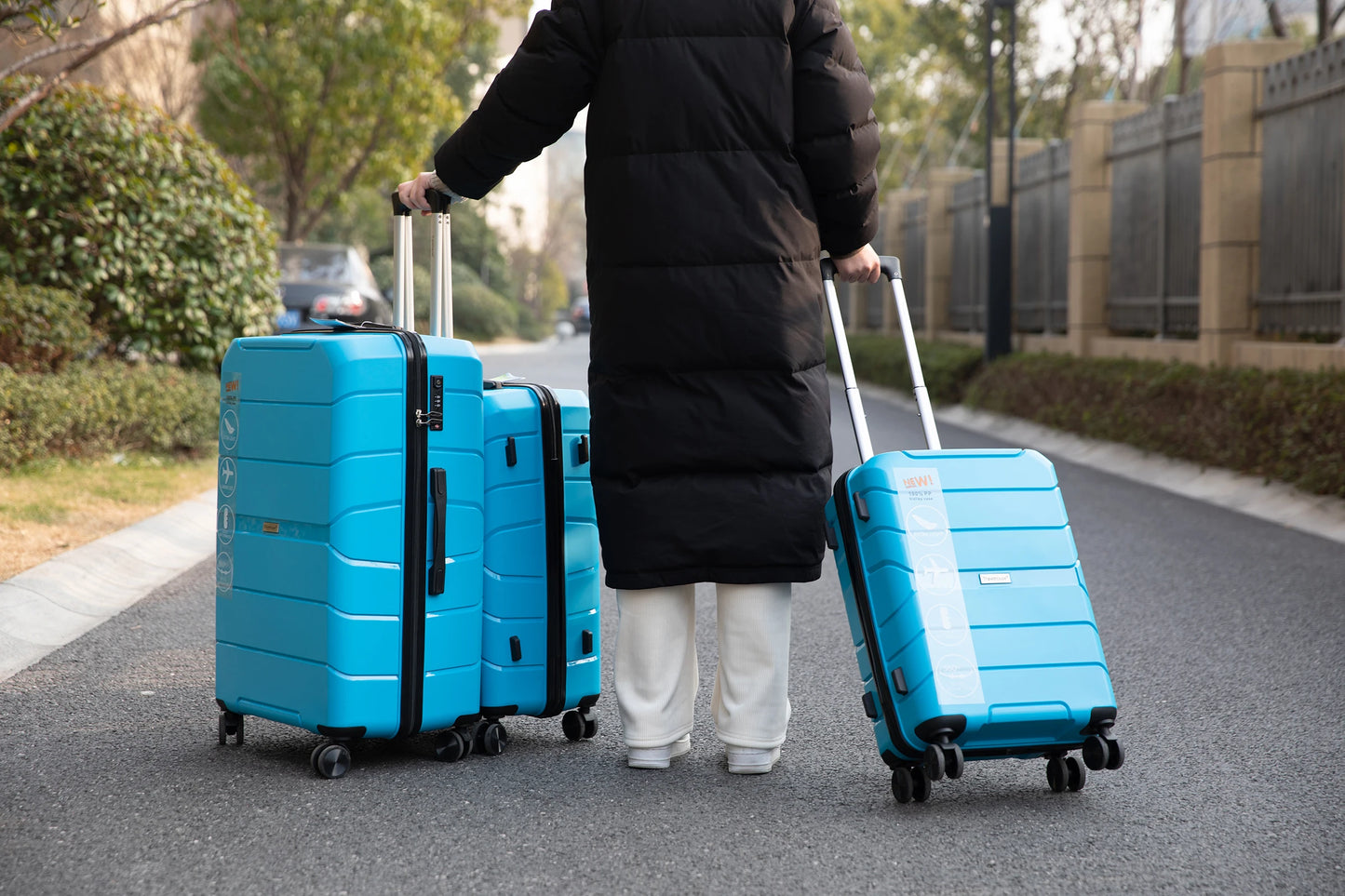Travelhouse Hardshell Spinner Lightweight Luggage Set With TSA Lock 3-Piece