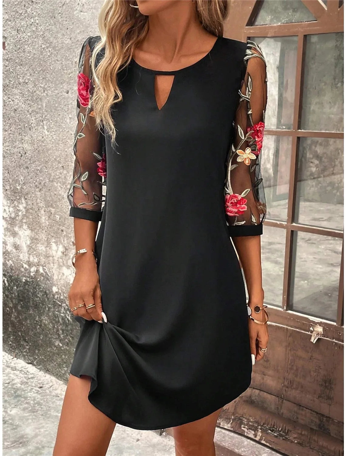 Women Perspective Printed Mid Sleeve Round Neck Dress