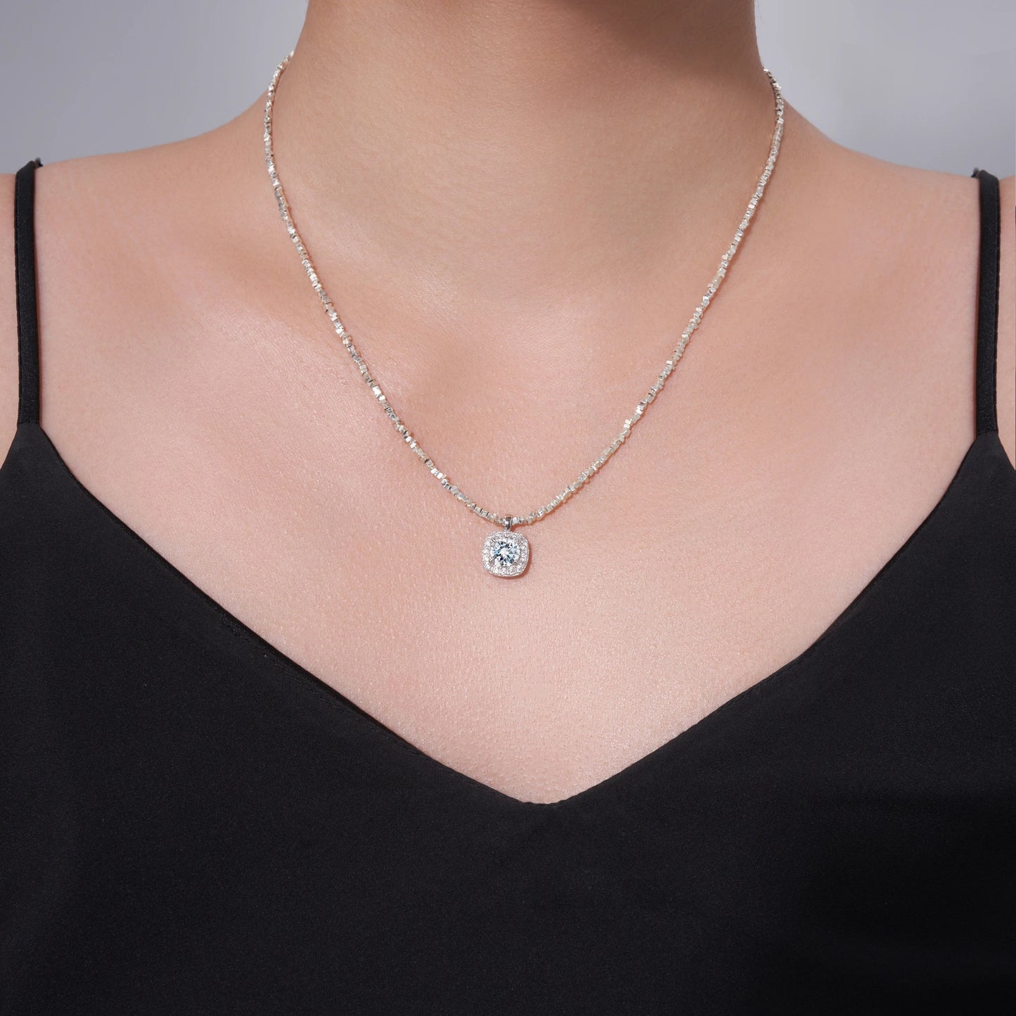 JIUZUAN Moissanite Square Pendant Necklace 925 Silver Plated Jewelry