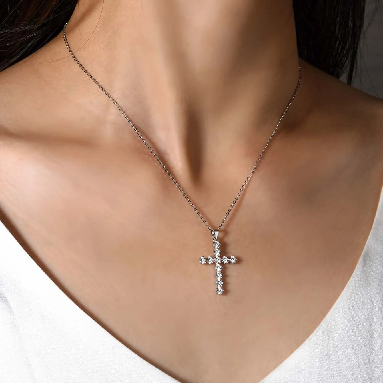 S925 Sterling Silver Moissanite Cross Pendant 18k Gold Plated